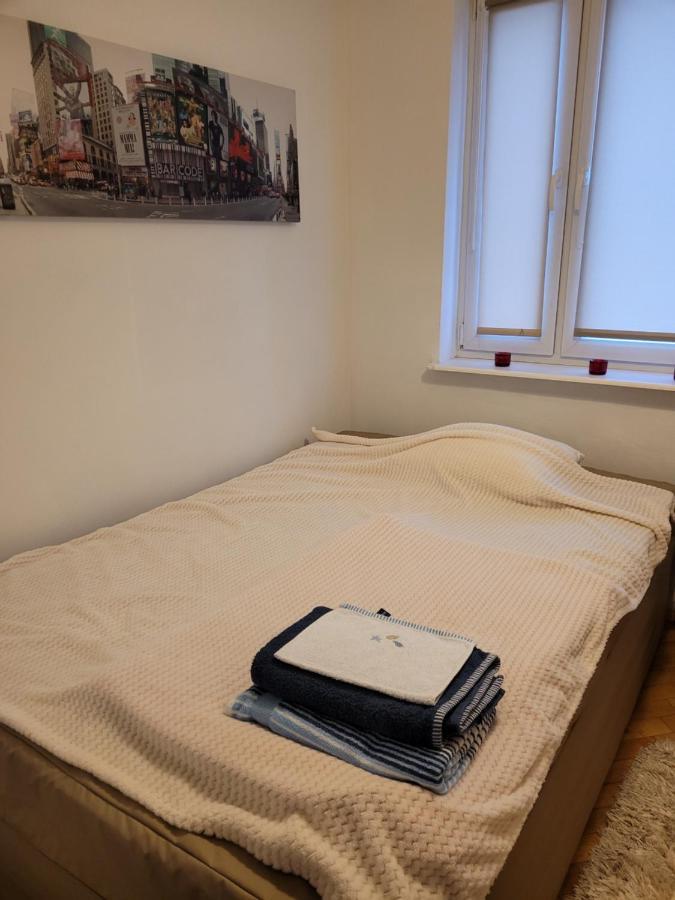 Filmowy Zoliborz Apartman Varsó Kültér fotó